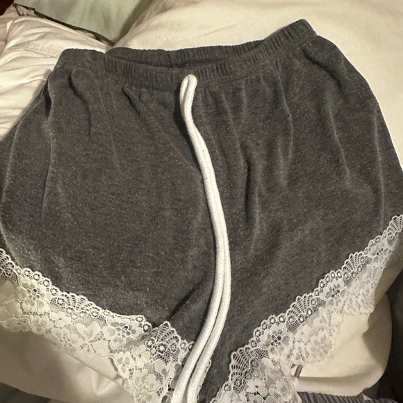 Shein PJ/Comfy shorts bundle - size XS - Picture 4 of 11